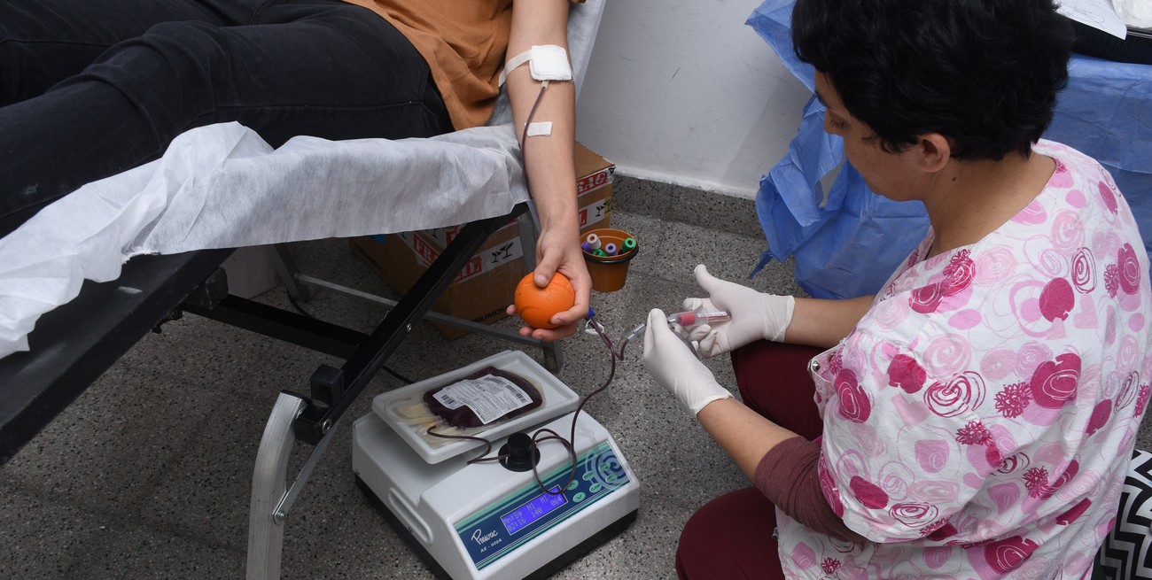 Donar sangre para pagar multas en Santa Fe: qué opinan los especialistas sobre la propuesta