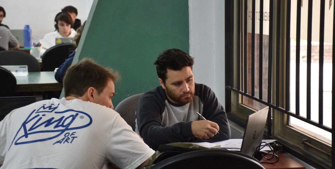 Dar los primeros pasos en la universidad acompañado