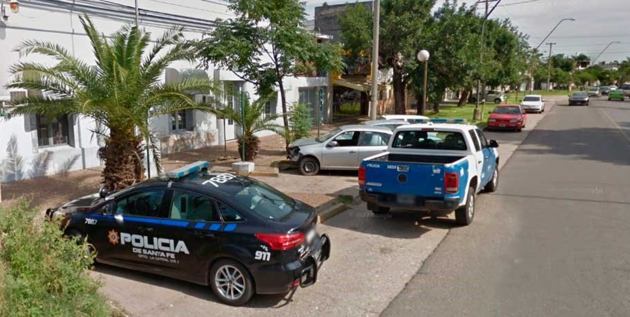 Le apuntaron a una niña en Guadalupe Oeste para robarle a la madre

