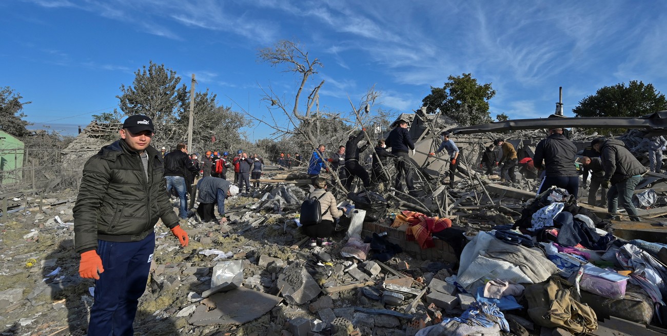 Al menos 17 muertos tras un ataque ruso con misiles contra Zaporiyia