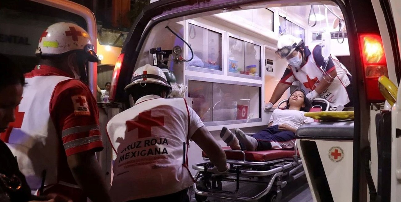 México: al menos 100 estudiantes se intoxicaron al tomar agua con cocaína 