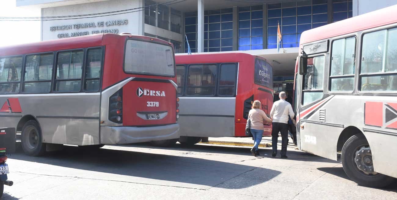 Paro de colectivos: Miatello sostiene que Santa Fe  no tiene margen de acción