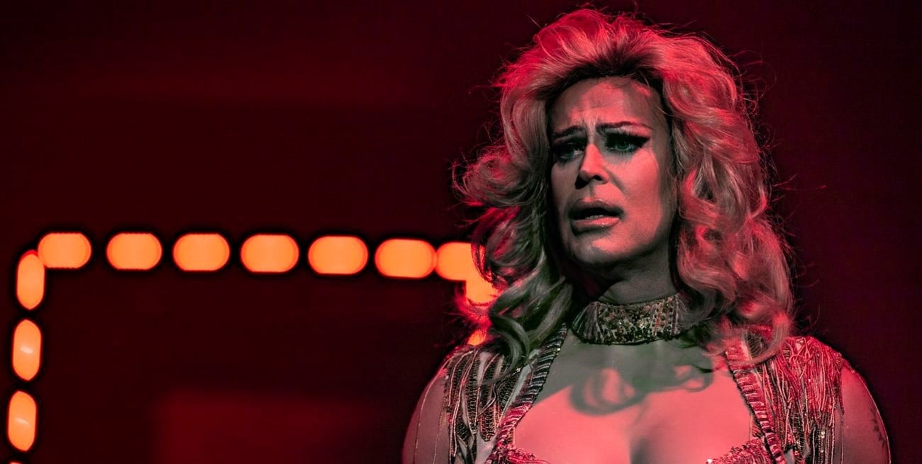 “Lila”: una artista trans que vuelve 
 para reconciliarse con su pasado
