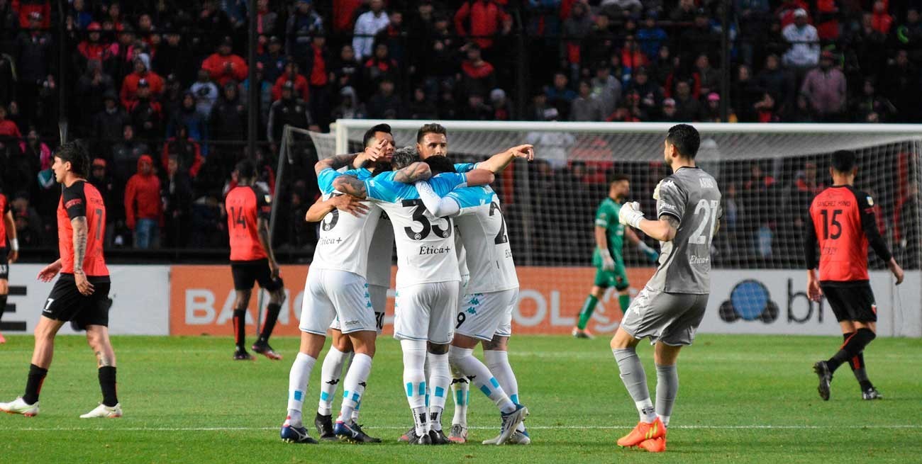 El campeonato argentino al rojo vivo: así quedó la tabla tras los partidos del viernes