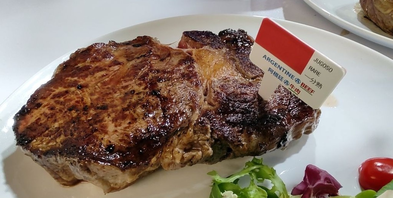 "El momento es malo", pero la carne argentina igual está en París
