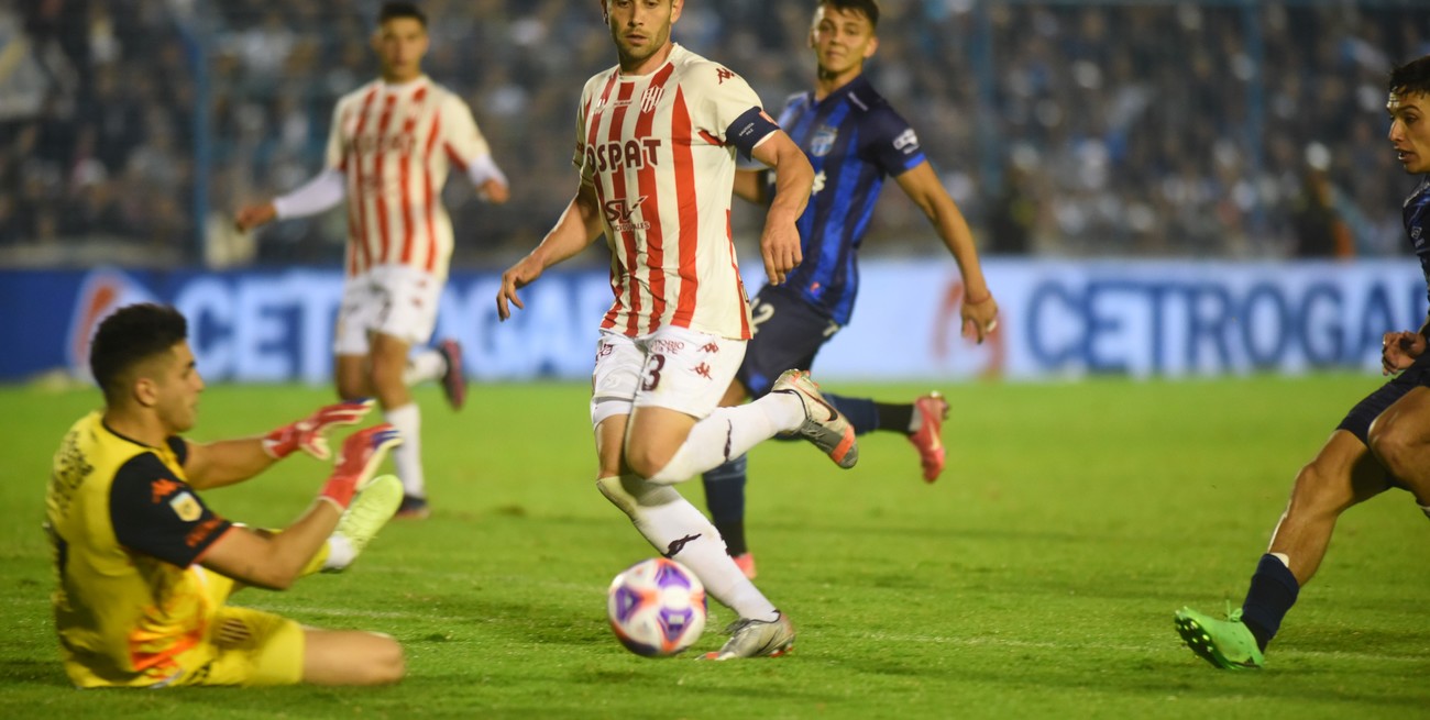 Unión hizo todo para ganar, menos lo más importante: convertir goles