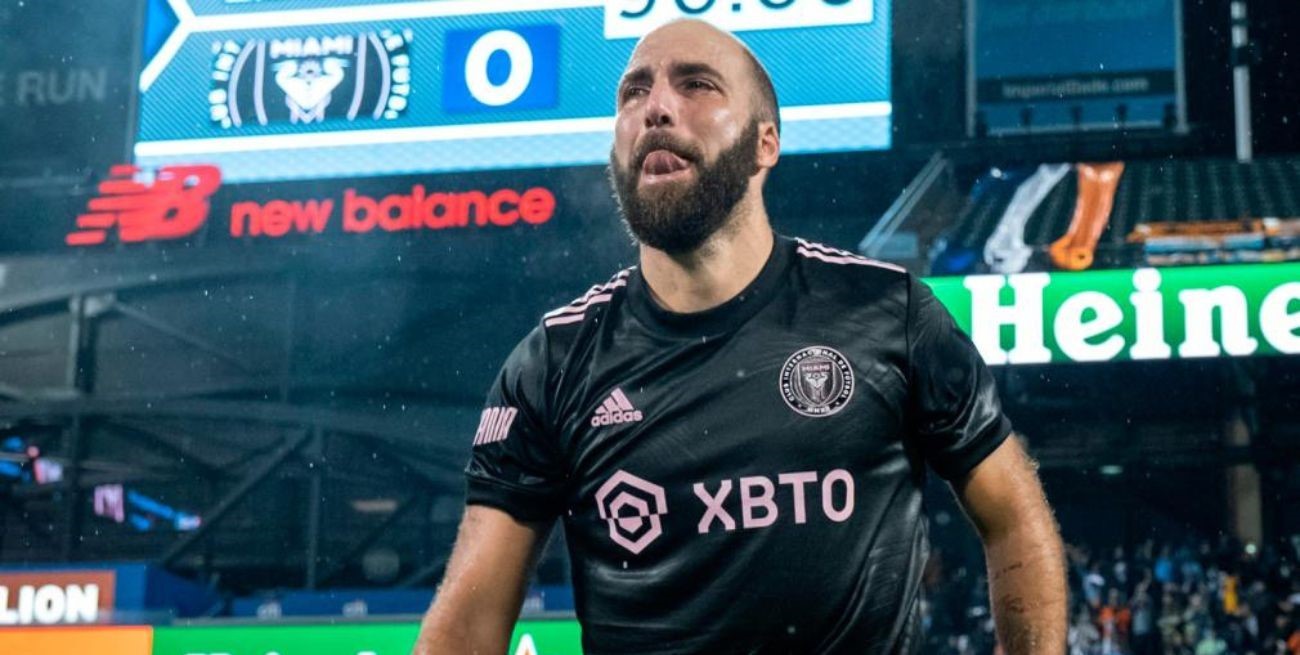 Video: la emoción de Gonzalo Higuaín al finalizar su último partido como profesional