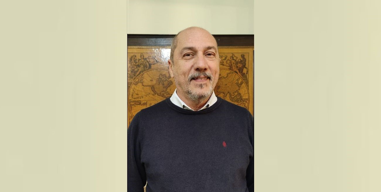 Juan Manuel Adur y su libro “Puro Cuento”