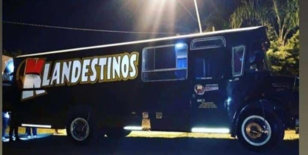 Robaron el colectivo del grupo de música tropical Klandestinos