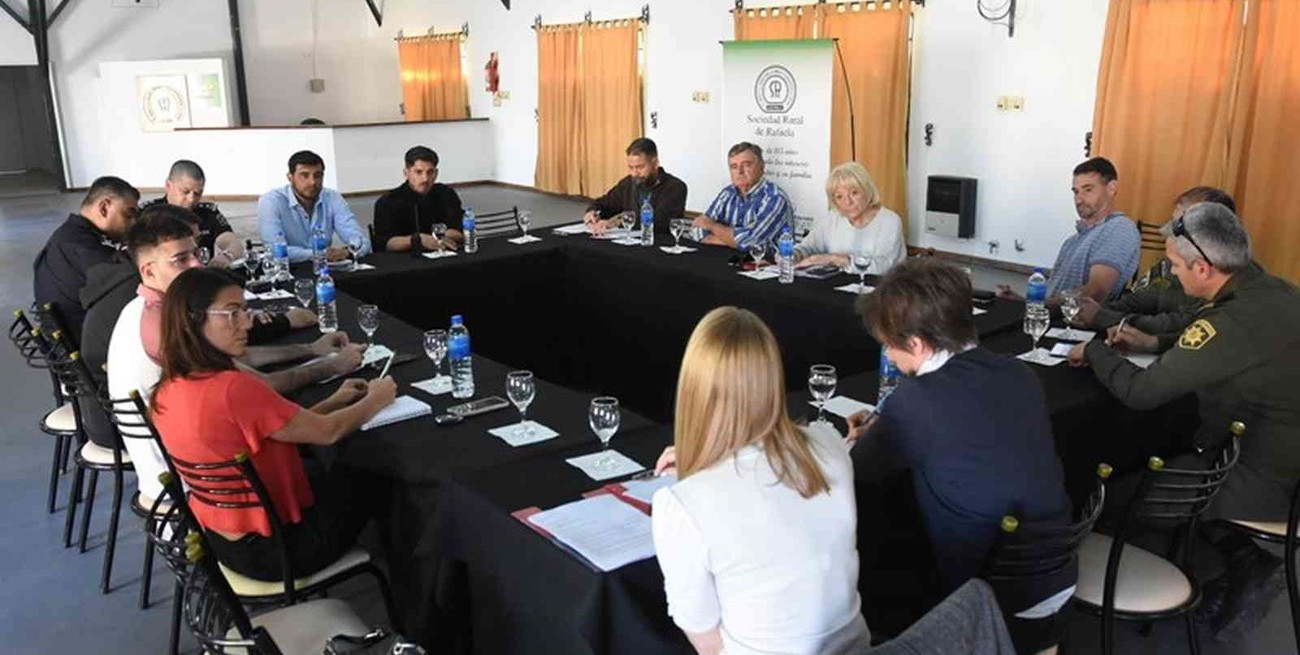 Fuerzas de seguridad se reunieron con la Sociedad Rural en Rafaela