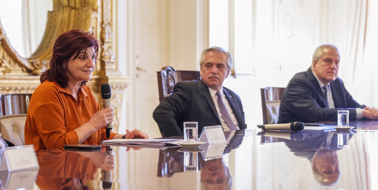 El gobierno actualizó la movilidad jubilatoria de docentes y trabajadores de energía eléctrica