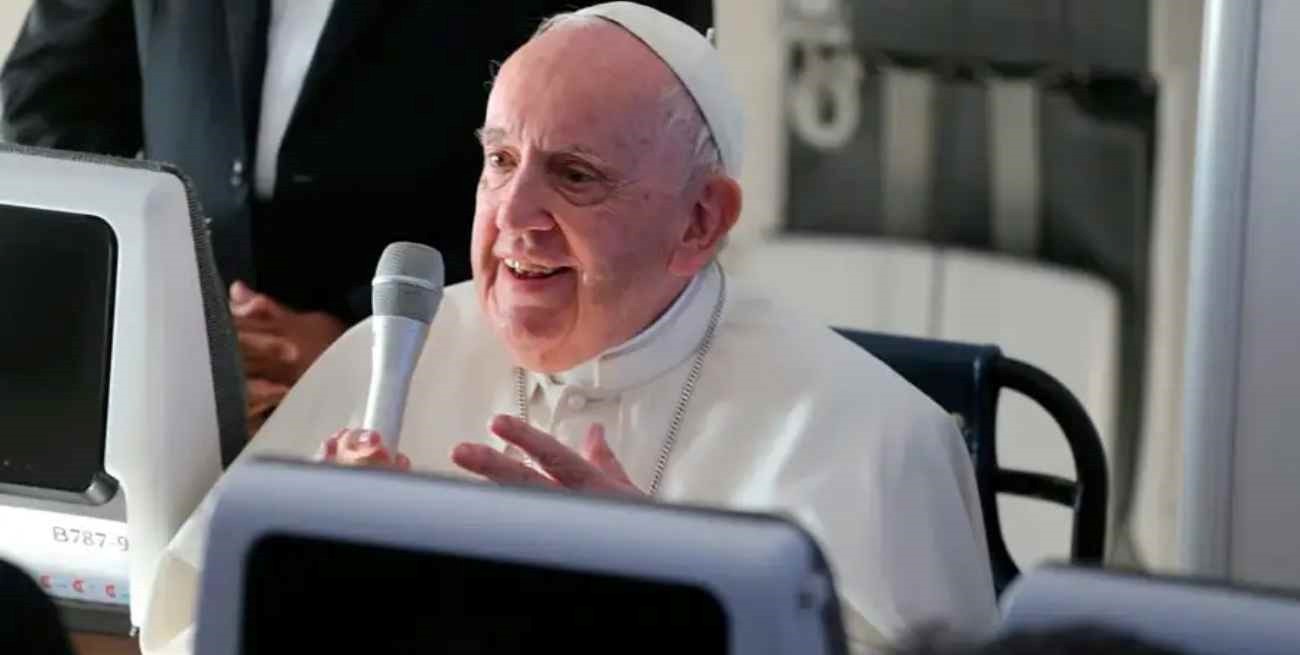 El papa Francisco aseguró en una conferencia de prensa que “los argentinos somos machistas”
