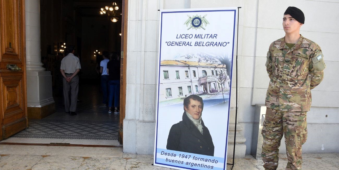 Reconocimiento en la Legislatura por los 75 años del Liceo Militar