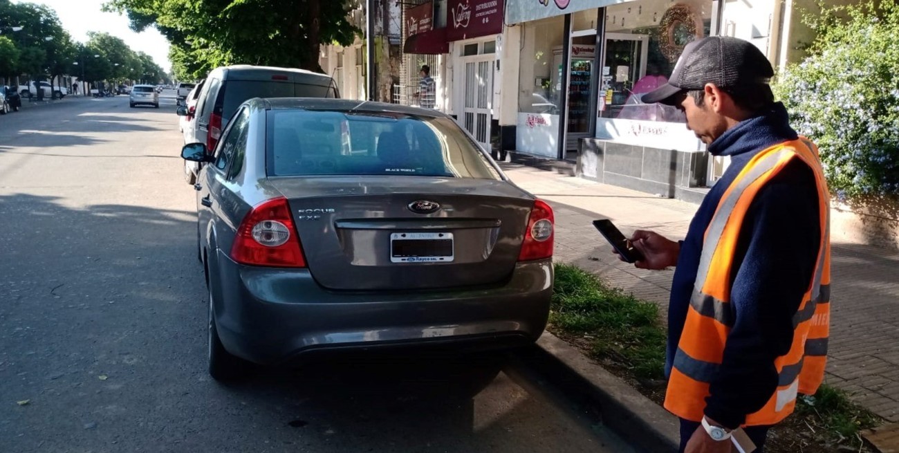 Venado Tuerto: crearon una app para estacionamiento medido y 11 mil usuarios ya la descargaron 