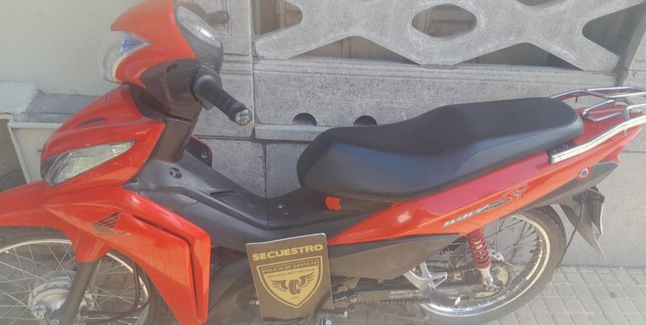 Inseguridad en Santa Fe: asaltaron a una mujer, chocaron en la fuga y terminaron presos