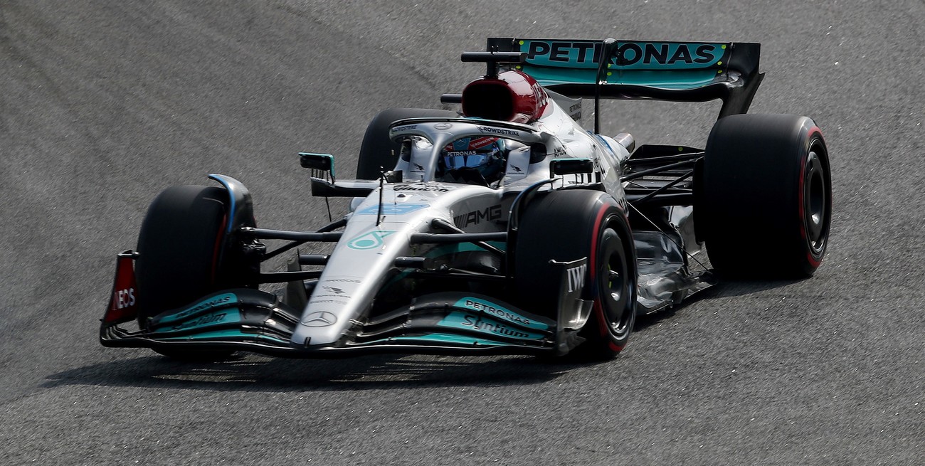 George Russell ganó el Gran Premio de Brasil y sumó la primera victoria de su carrera