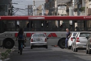La medida afecta a varias líneas de colectivos.