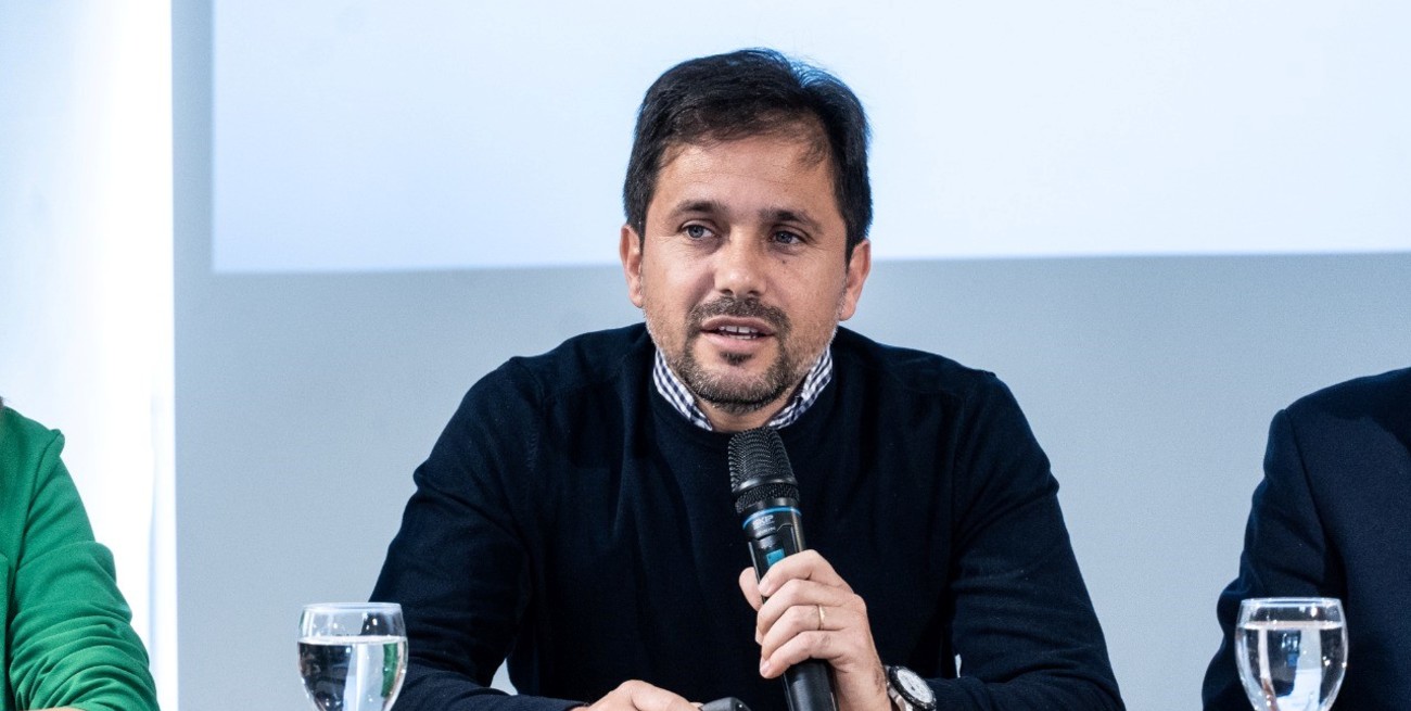 Simoniello: “Pusimos a disposición un anuario con información y análisis de nuestra ciudad”