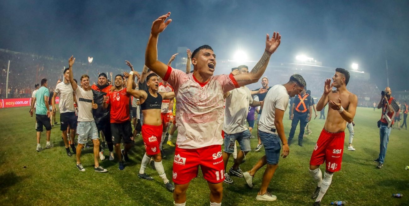 Instituto de Córdoba logró el segundo ascenso a la Primera División
