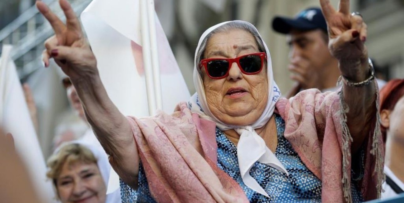 Hebe de Bonafini y las Madres de Plaza de Mayo