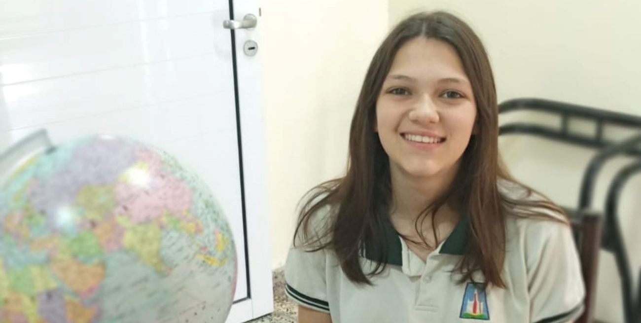 Entre mapas y relieves, Jazmin Borsatti se prepara  para las Olimpiadas Nacionales de Geografía