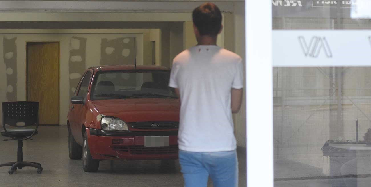 El relato de las víctimas de la concesionaria céntrica de autos usados