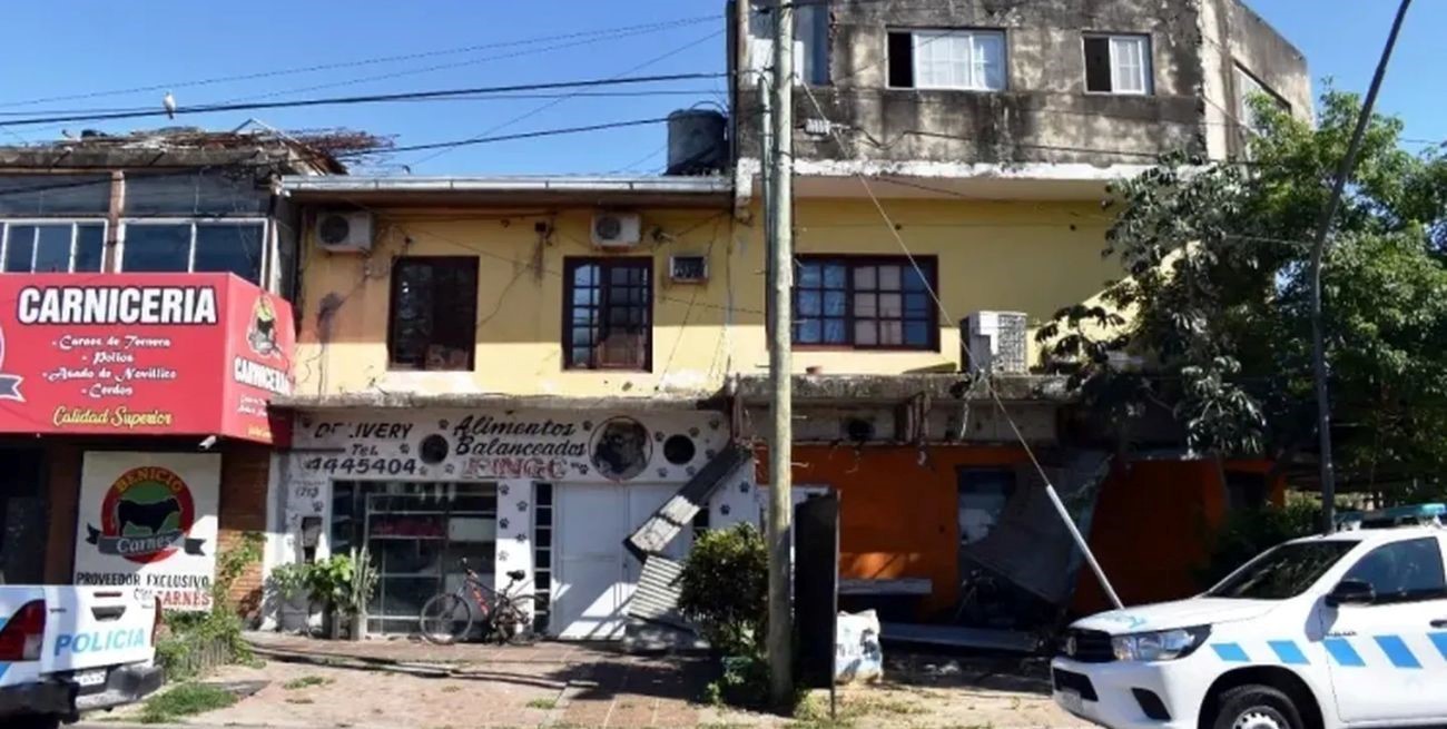 Tiró a su hijo de 5 años desde un tercer piso tras discutir con su expareja