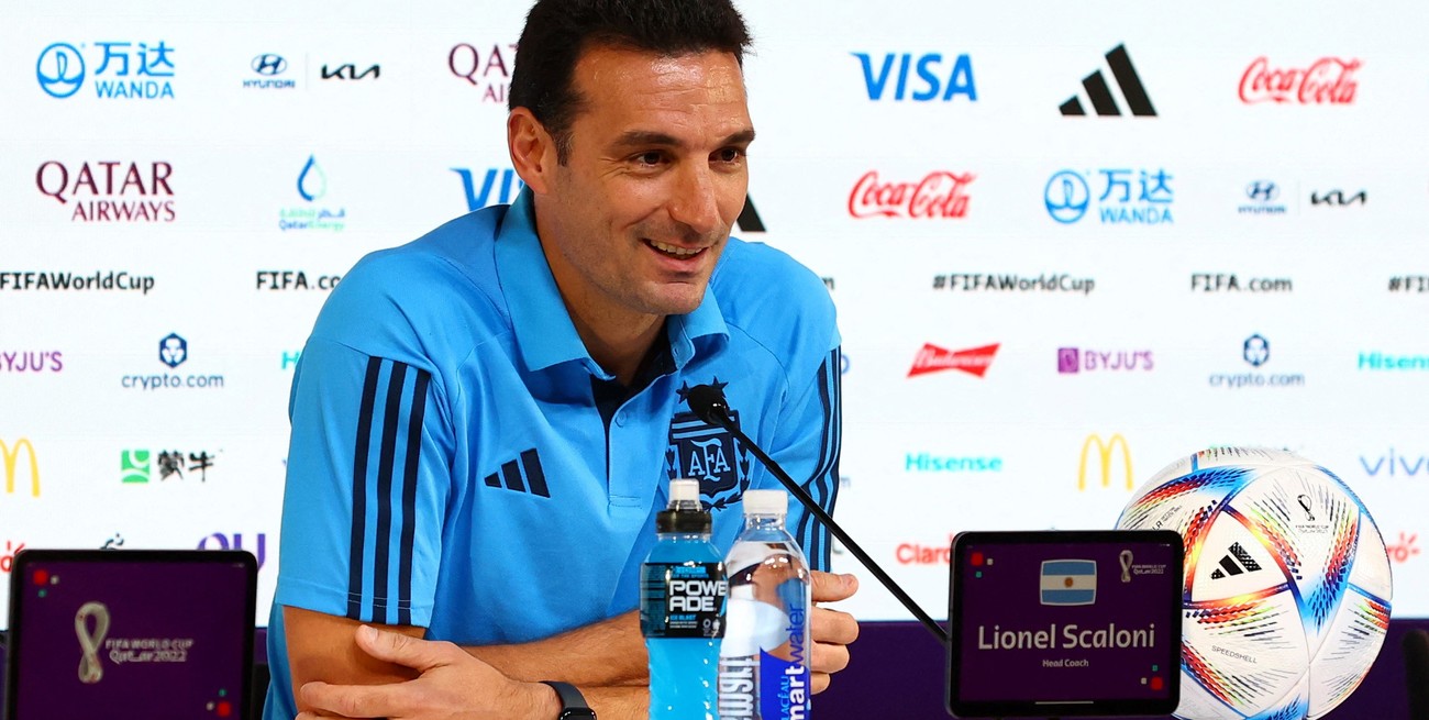 Lionel Scaloni en la previa del partido ante Polonia: "Contra Argentina, todos cambian su forma de jugar"