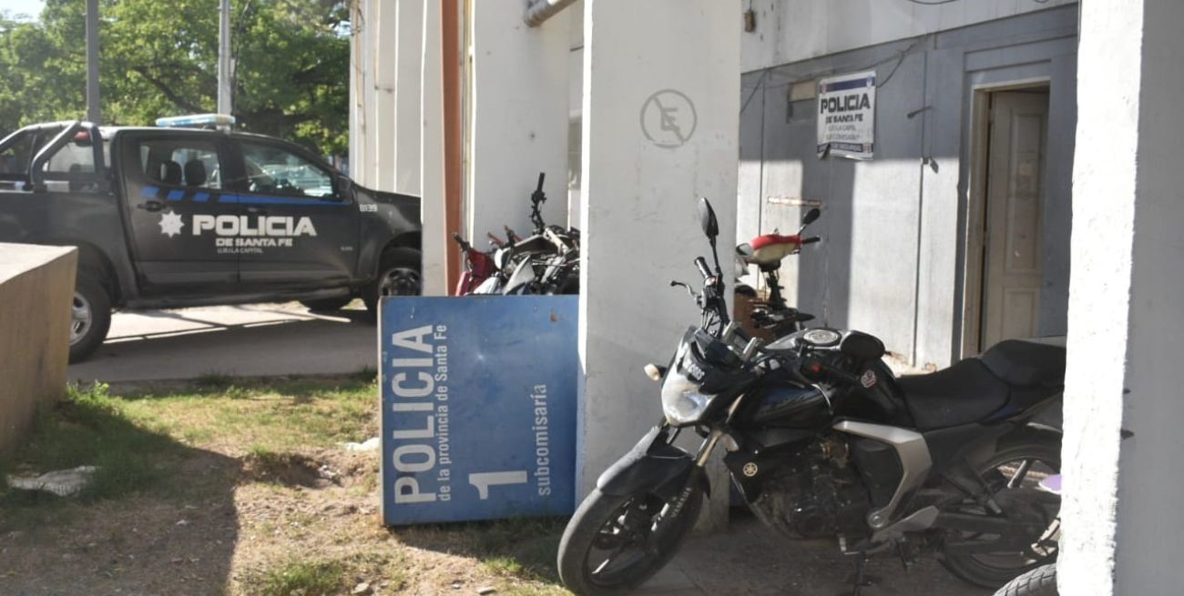 Allanaron la subcomisaría 1ra. de barrio Centenario en la ciudad de Santa Fe