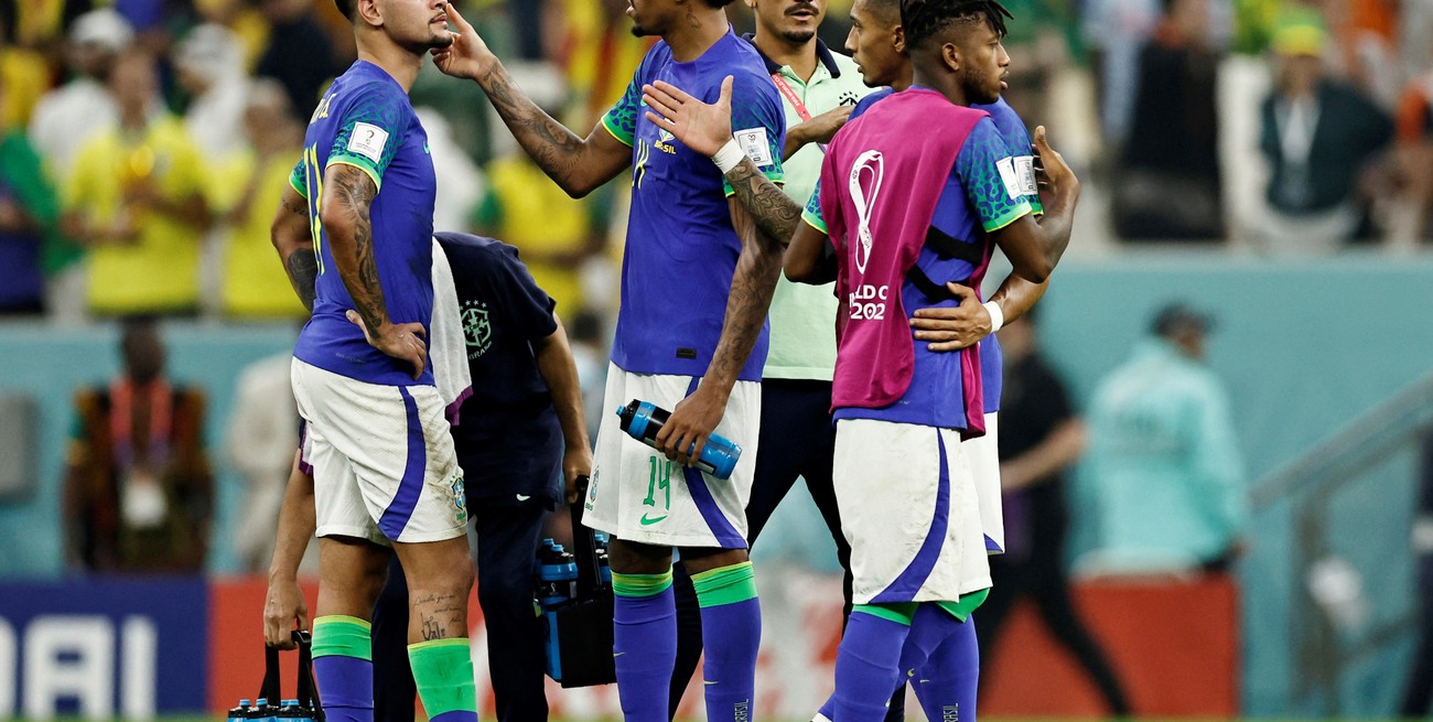 Se cortó la racha: desde 1998 Brasil no perdía en primera ronda del Mundial