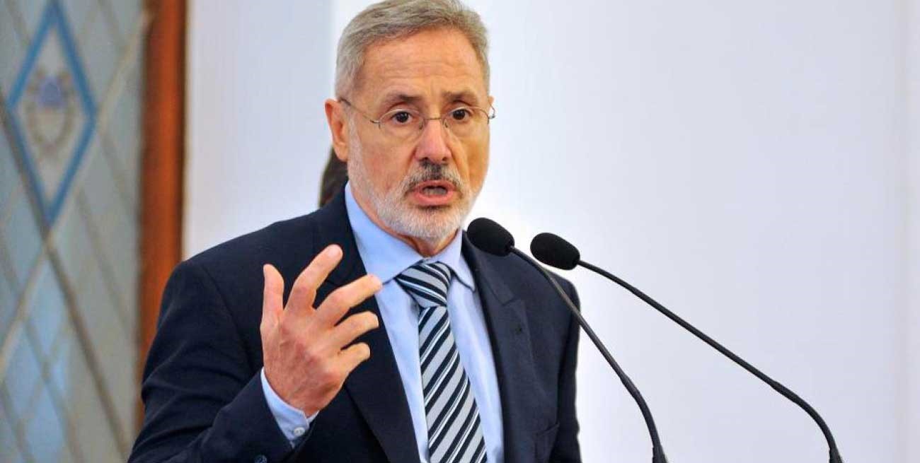 Controversia por el pedido de prisión  para Sain y por un imputado que viajó a Brasil