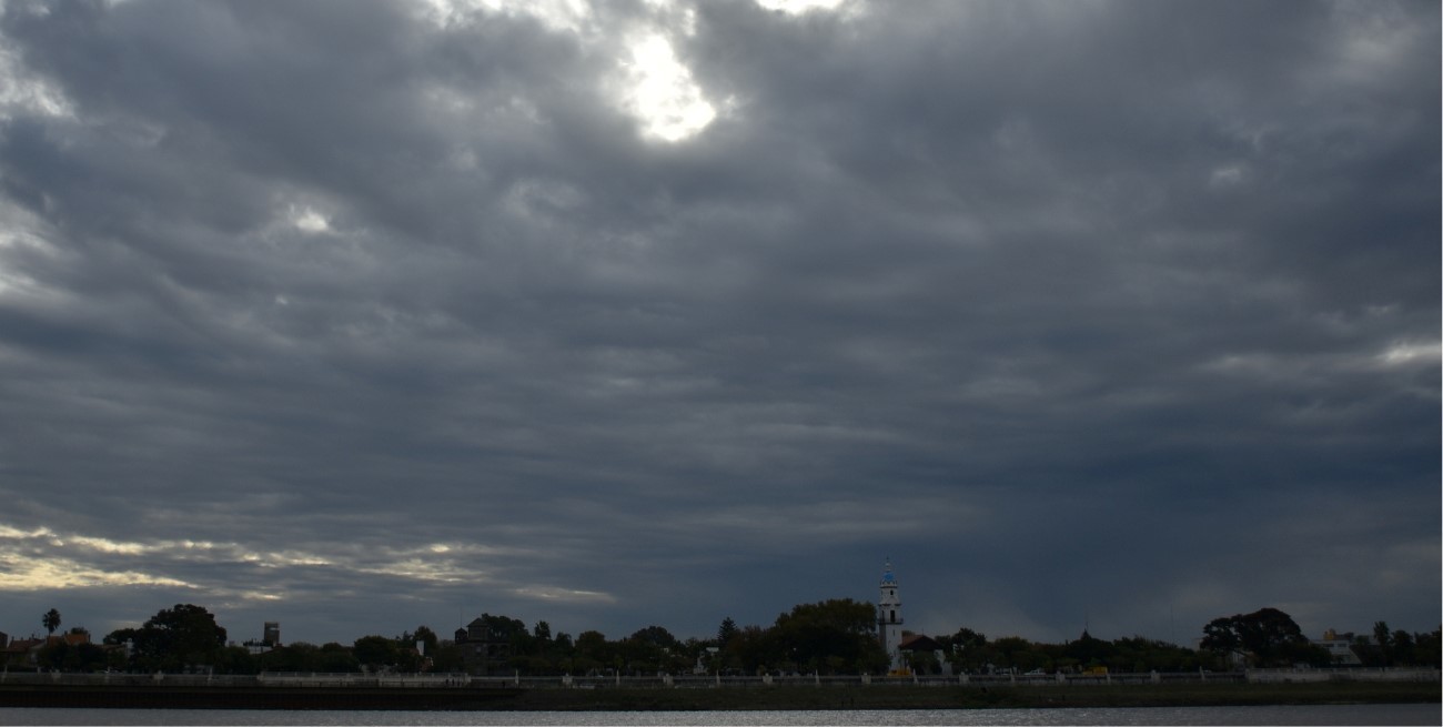 Alerta naranja por calor y probabilidad de tormentas este jueves en la ciudad de Santa Fe