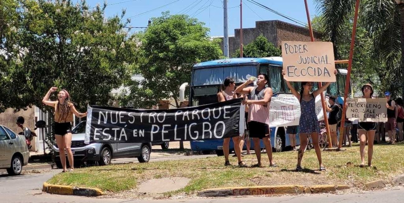 Casilda: vecinos autoconvocados rechazan la construcción del nuevo edificio de tribunales en el Parque Sarmiento