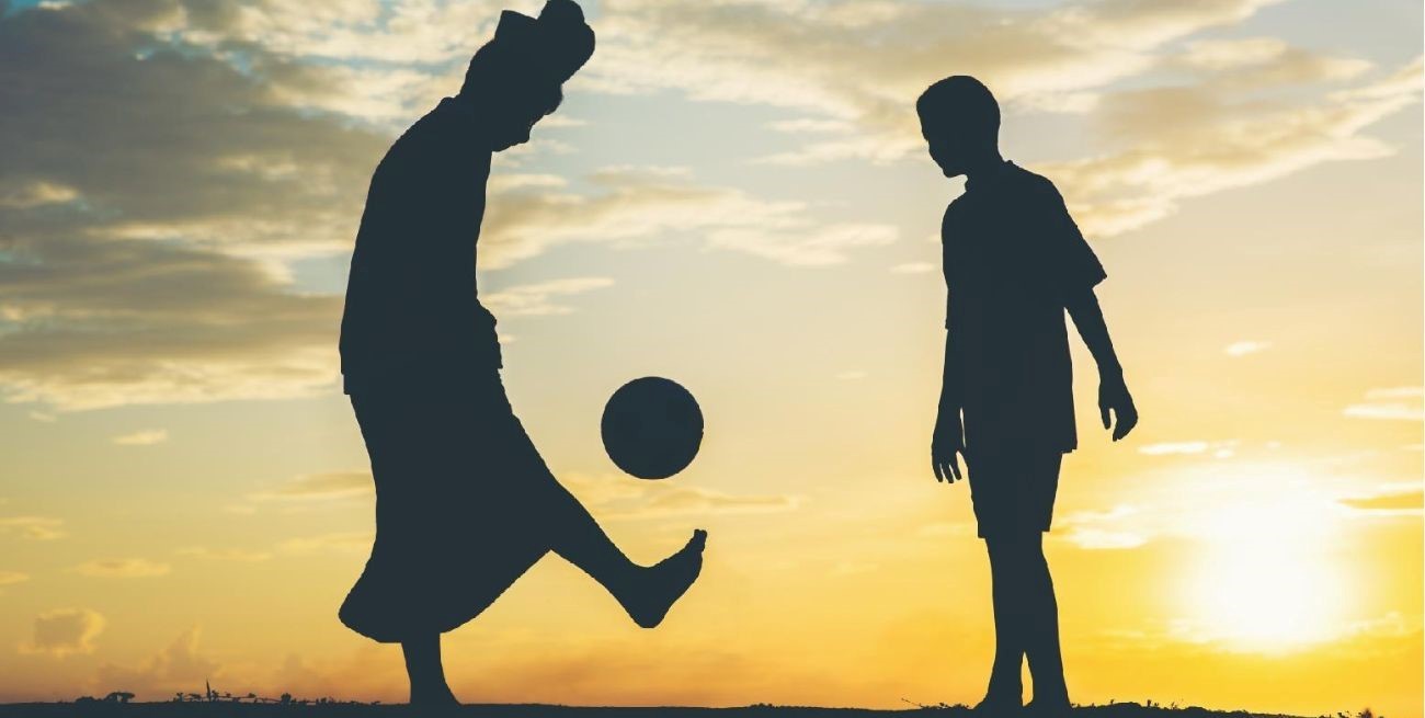 El hombre del vestido negro