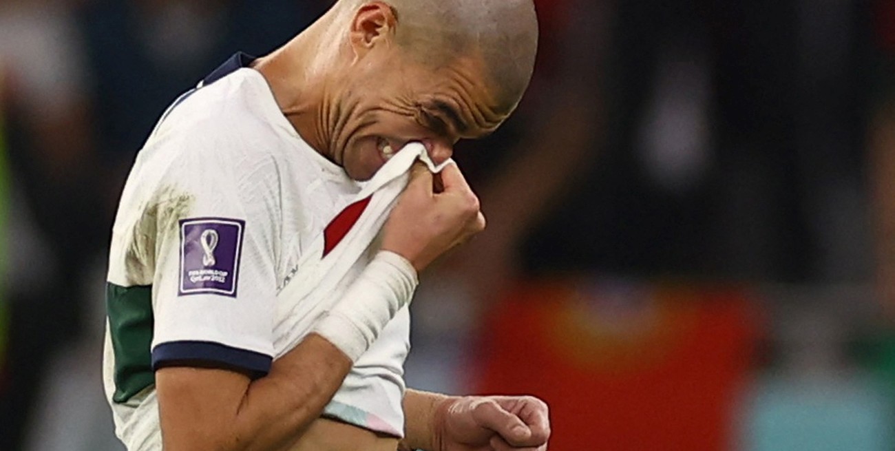 Pepe se quejó tras la eliminación de Portugal: "Ya le pueden dar la copa a Argentina"