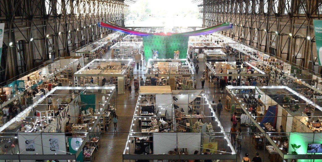 Para comprar los mejores regalos: comenzó "La Diseña" en la Estación Belgrano