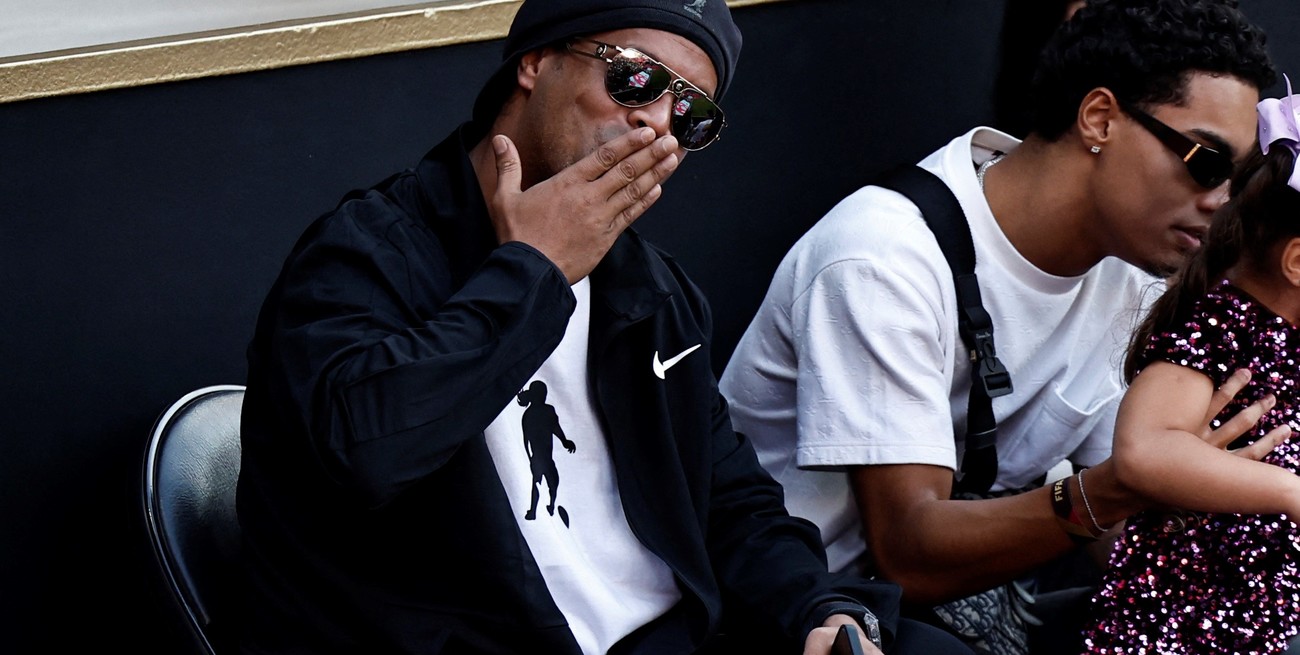 Ronaldinho se rindió ante Lionel Messi: "Puede jugar hasta los 50 años"