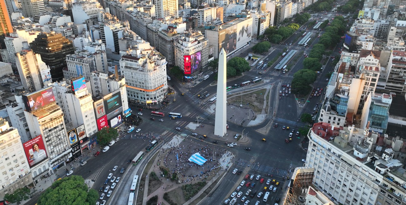 El Obelisco se prepara para recibir a los campeones del mundo