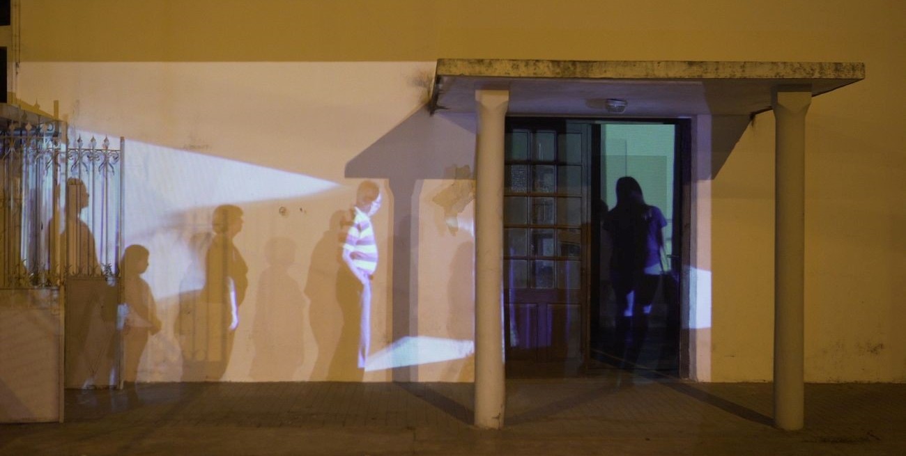 Una película para gambetear al olvido
