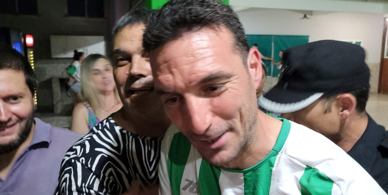 Scaloni en Pujato: “Esta selección juega para la gente”