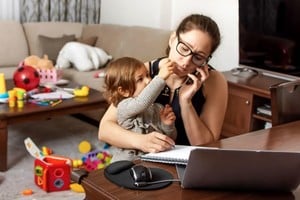 Se viene trabajando en una profesionalización de las tareas de cuidado. Crédito: Archivo El Litoral.