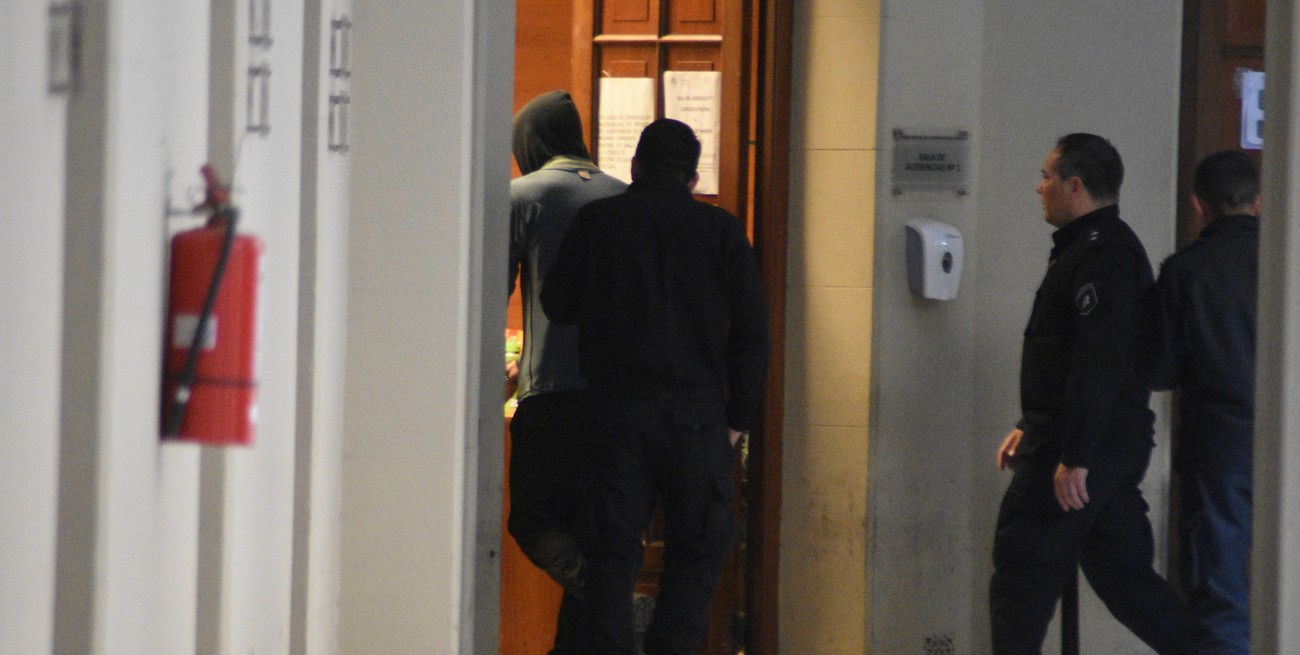 Pidió recuperar la libertad el ex cadete que atacó a sus compañeros y mató al chofer