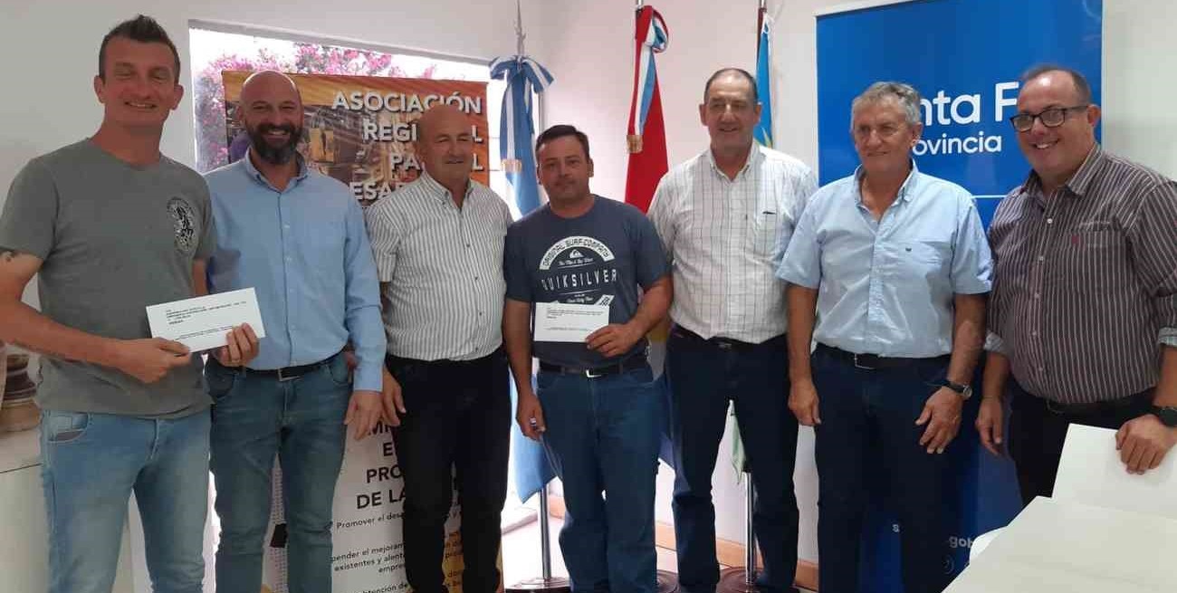 Entregan aportes a productores del departamento Castellanos