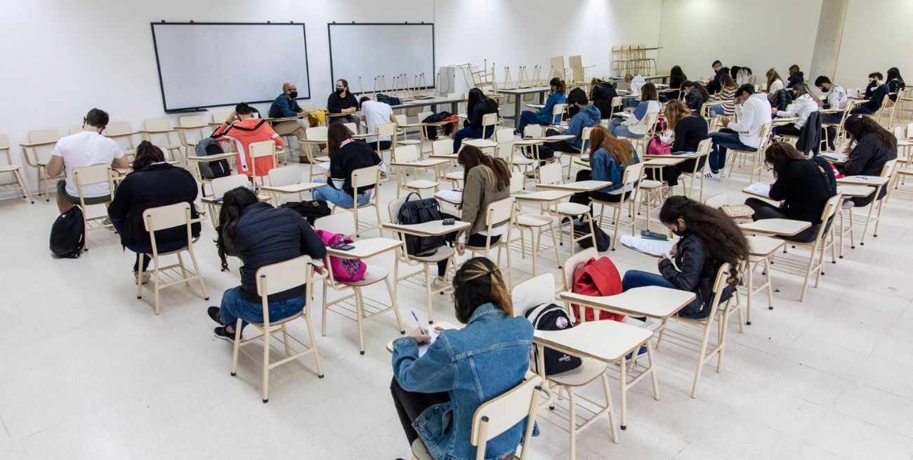 Formar un profesional médico lleva entre 12 y 14 años