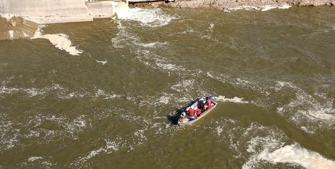 Hallaron el cuerpo sin vida de un pescador en el río Carcarañá