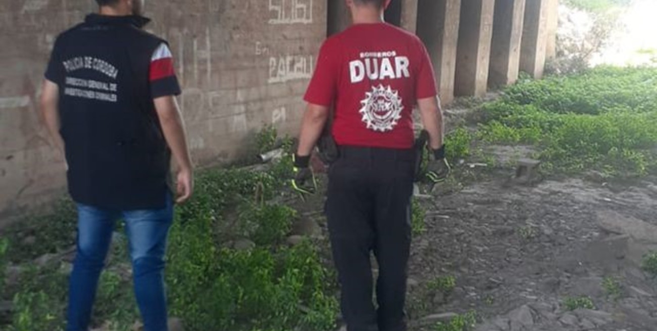 Encontraron bolsas con ropa e investigan si es de la docente desaparecida en Córdoba