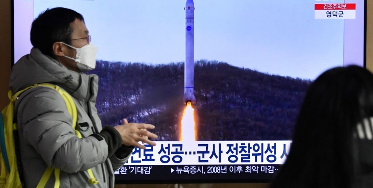 Corea del Norte disparó tres nuevos misiles contra el mar de Japón