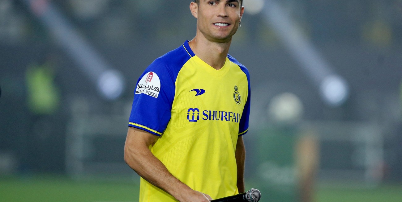 Al Nassr evalúa echar a un jugador que le negó la camiseta número 7 a Cristiano Ronaldo