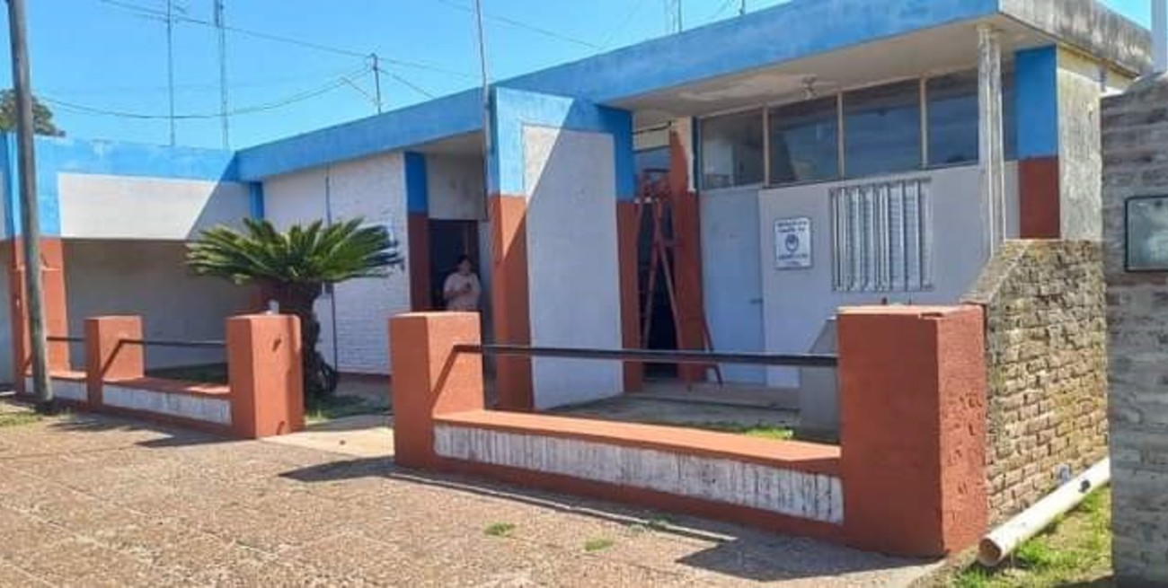 Un hombre se accidentó con su moto en la zona rural de Larrechea y murió 