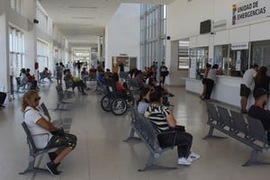 La demanda desborda al personal existente para la atención de las guardias .Créditos: Mauricio Garin